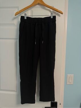 lululemon athletica Women's Black Pull-On Jogger Pants